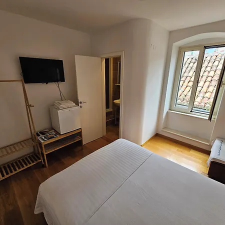 Malena Palace Experience Gæstehus 3*