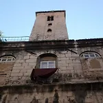 Malena Palace Experience Πανσιόν