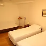 Πανσιόν Malena Palace Experience 3*