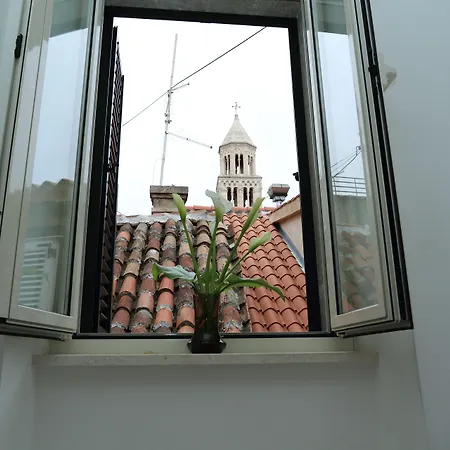 Malena Palace Experience Split