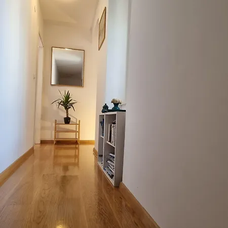 بيت ضيافة Malena Palace Experience سبليت