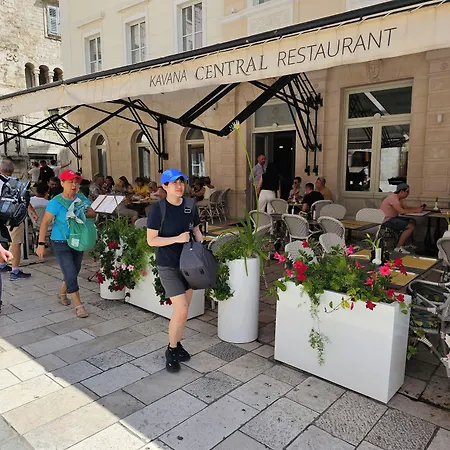Malena Palace Experience 3* Split