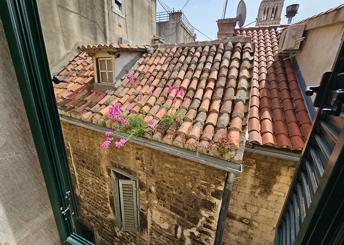 Malena Palace Experience 3* Split