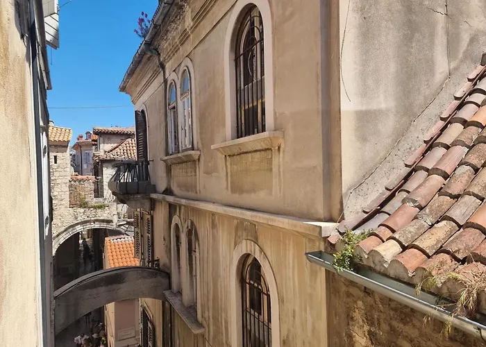 Malena Palace Experience ゲストハウス スプリト