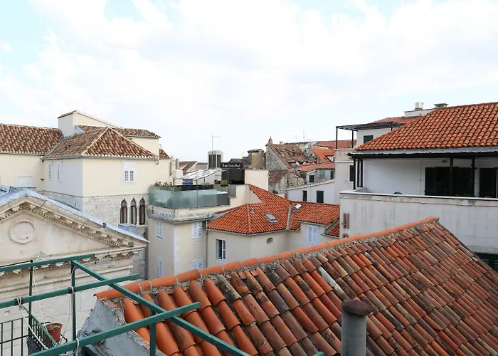 Malena Palace Experience スプリト