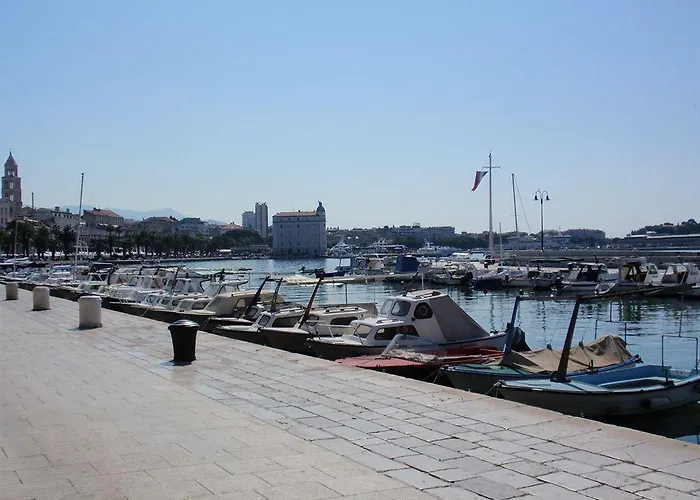 Malena Palace Experience