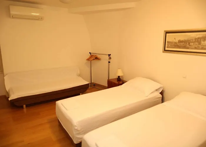 Affittacamere Malena Palace Experience 3*